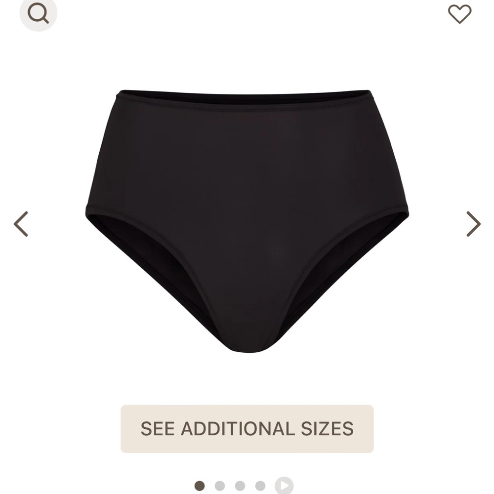 Skims black full brief 3X